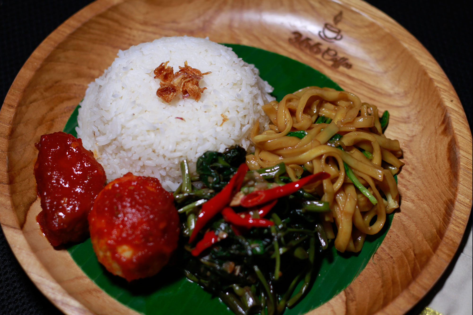 Nasi Campur Telur Balado 22k